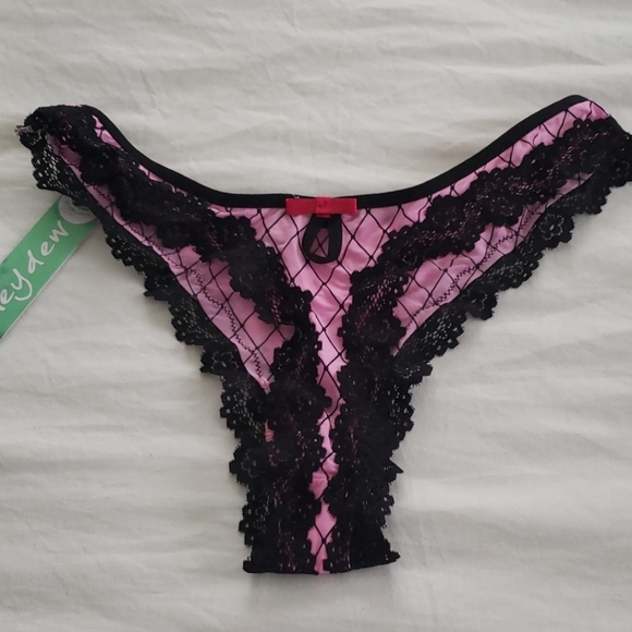 NWT Set of two Honeydew Emily Sheer Small - Picture 4 of 5